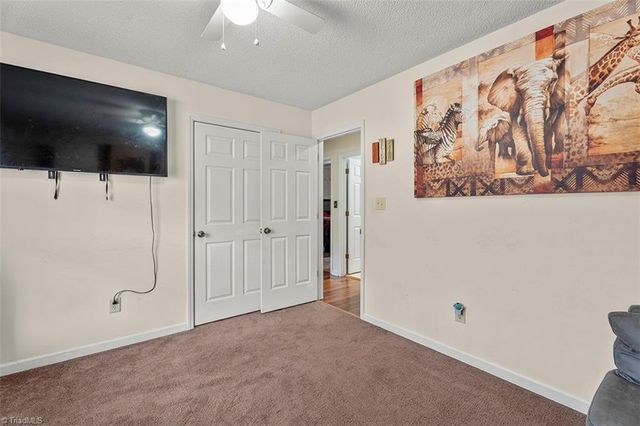 113 Falling Creek Drive, Thomasville, NC 27360