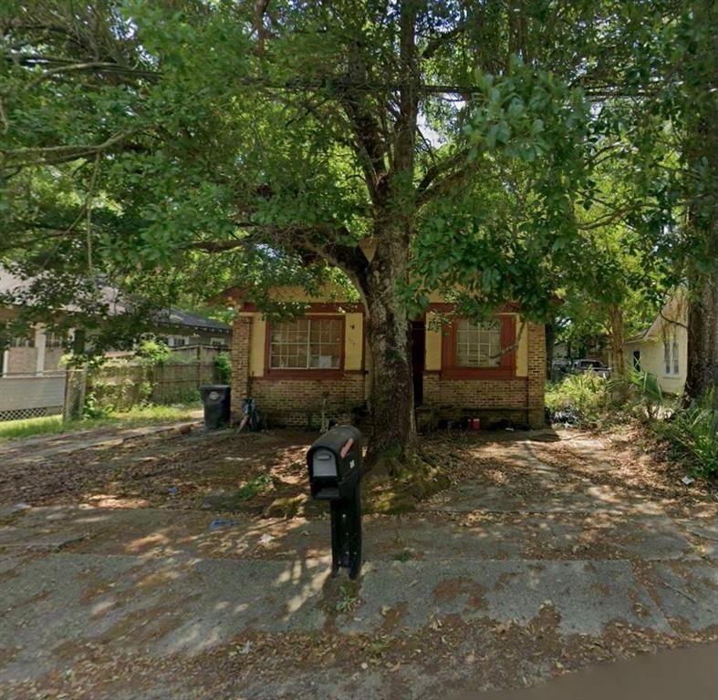 128 Petain Street E, Mobile, AL 36610 — exterior