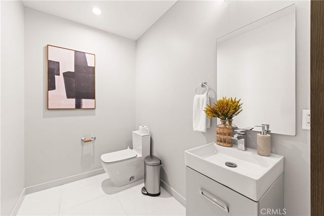 4485 Hazeltine Avenue 1, Sherman Oaks, CA 91423