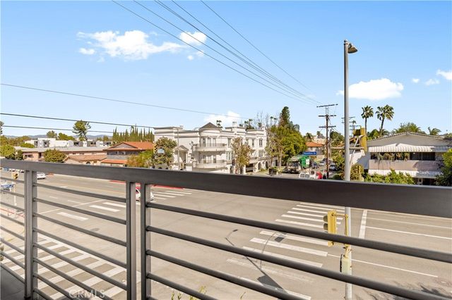 4485 Hazeltine Avenue 1, Sherman Oaks, CA 91423