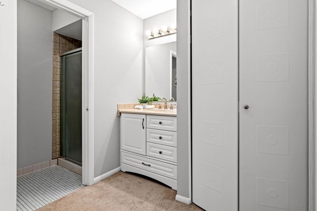 2200 Nevada Avenue S 106, Saint Louis Park, MN 55426