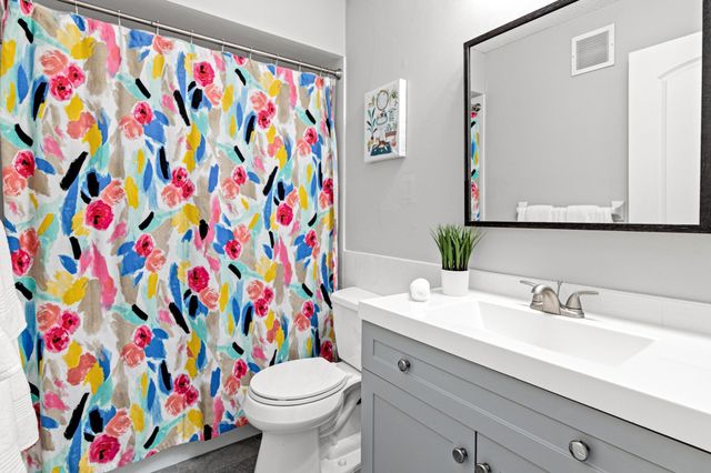 2200 Nevada Avenue S 106, Saint Louis Park, MN 55426