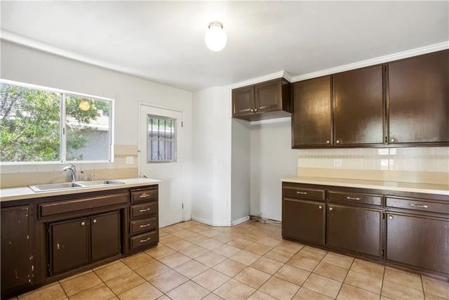 5335 Monterey Road, Los Angeles, CA 90042