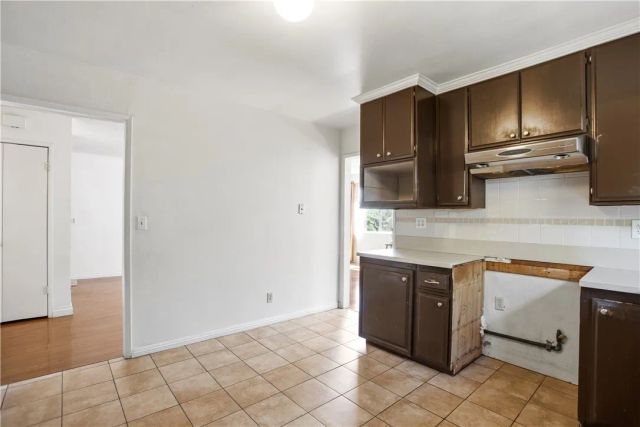 5335 Monterey Road, Los Angeles, CA 90042