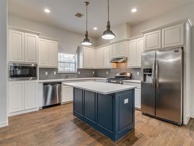 2995 N Clarke Street, Choctaw, OK 73020