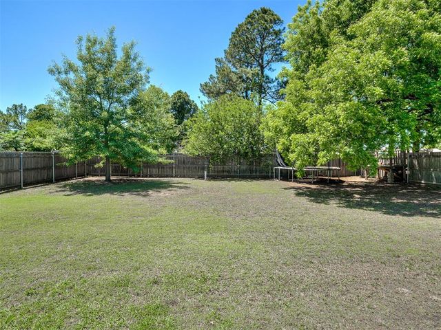 2995 N Clarke Street, Choctaw, OK 73020