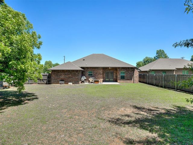 2995 N Clarke Street, Choctaw, OK 73020