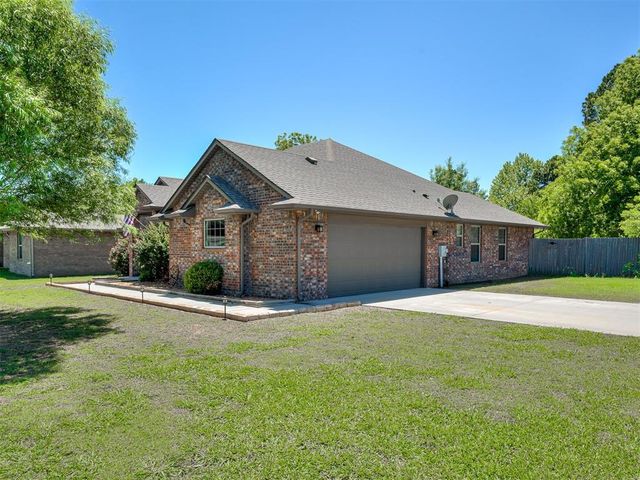 2995 N Clarke Street, Choctaw, OK 73020