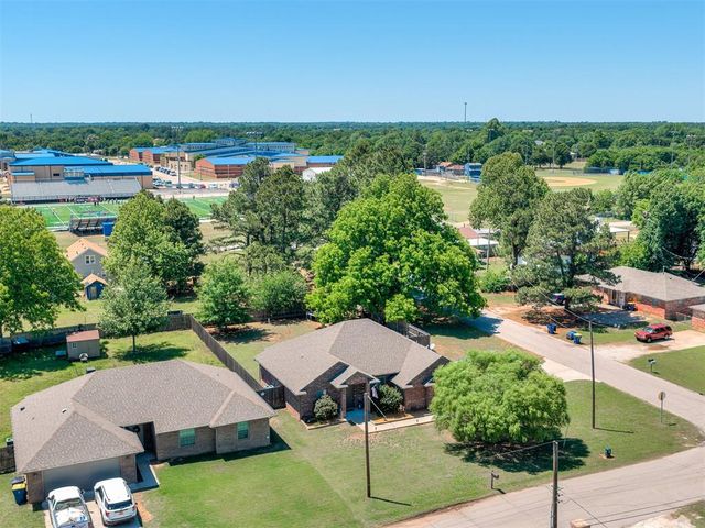 2995 N Clarke Street, Choctaw, OK 73020