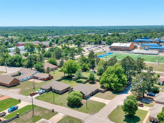 2995 N Clarke Street, Choctaw, OK 73020