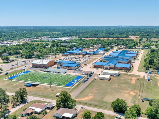 2995 N Clarke Street, Choctaw, OK 73020