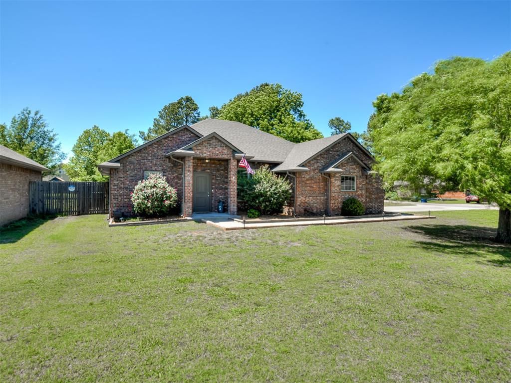 2995 N Clarke Street, Choctaw, OK 73020