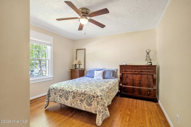 214 N Virginia Avenue, Fayetteville, NC 28305