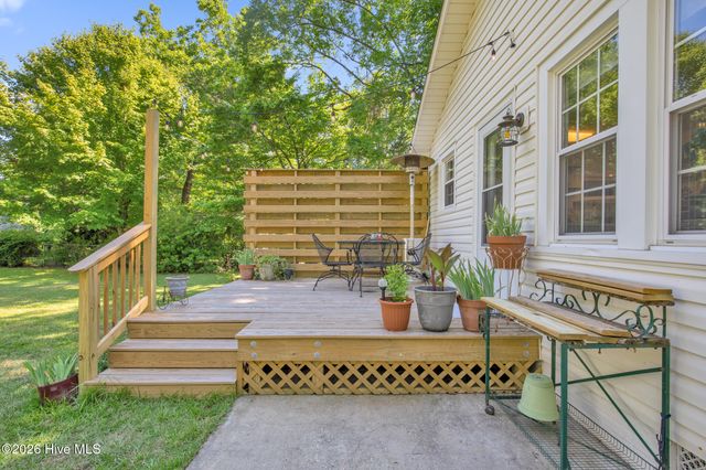 214 N Virginia Avenue, Fayetteville, NC 28305