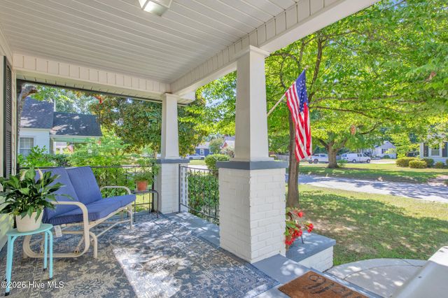 214 N Virginia Avenue, Fayetteville, NC 28305