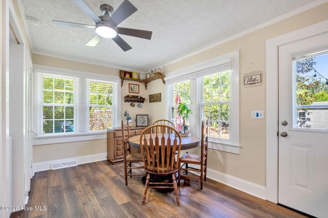 214 N Virginia Avenue, Fayetteville, NC 28305