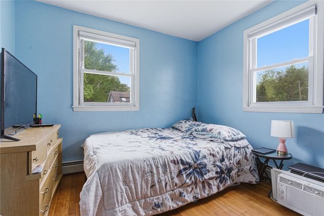 20 Stewart Street, Warwick, RI 02889