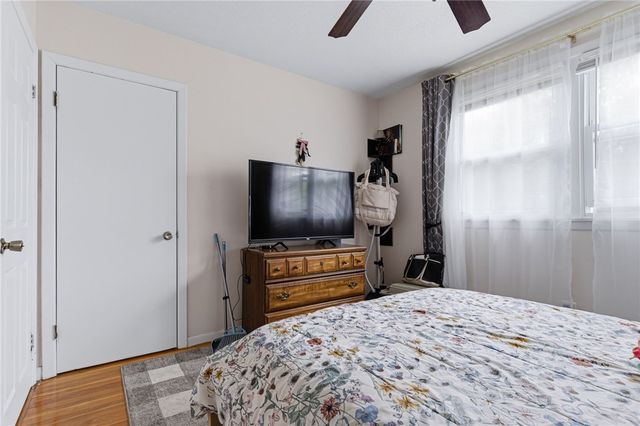 20 Stewart Street, Warwick, RI 02889