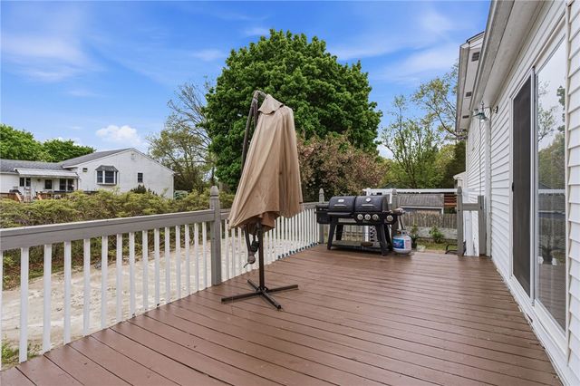 20 Stewart Street, Warwick, RI 02889