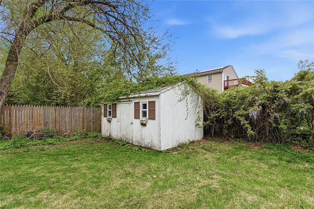 20 Stewart Street, Warwick, RI 02889