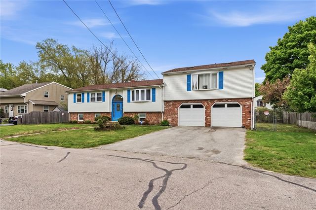 20 Stewart Street, Warwick, RI 02889