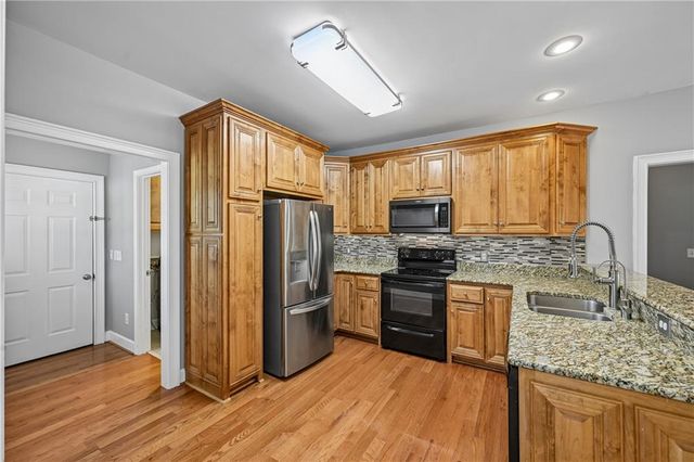 116 Savannah Street SE, Calhoun, GA 30701