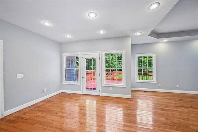 116 Savannah Street SE, Calhoun, GA 30701