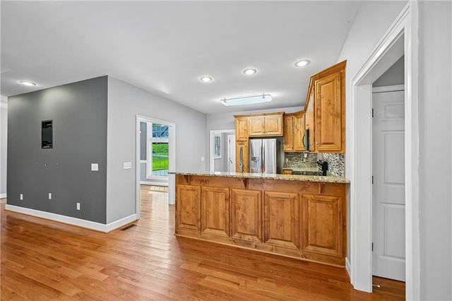 116 Savannah Street SE, Calhoun, GA 30701