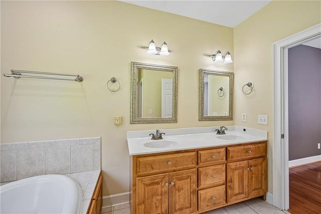 116 Savannah Street SE, Calhoun, GA 30701