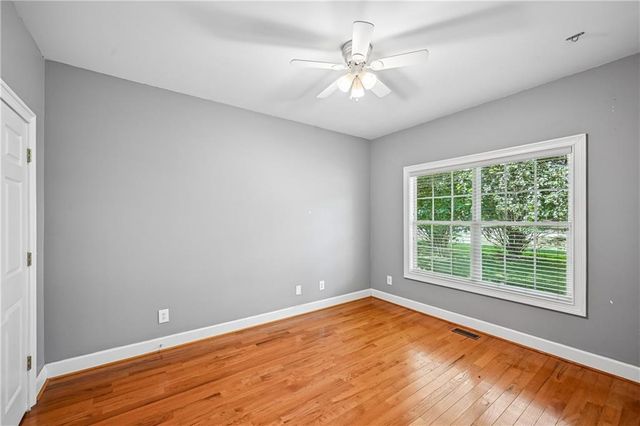 116 Savannah Street SE, Calhoun, GA 30701