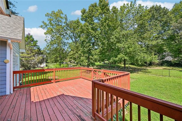 116 Savannah Street SE, Calhoun, GA 30701