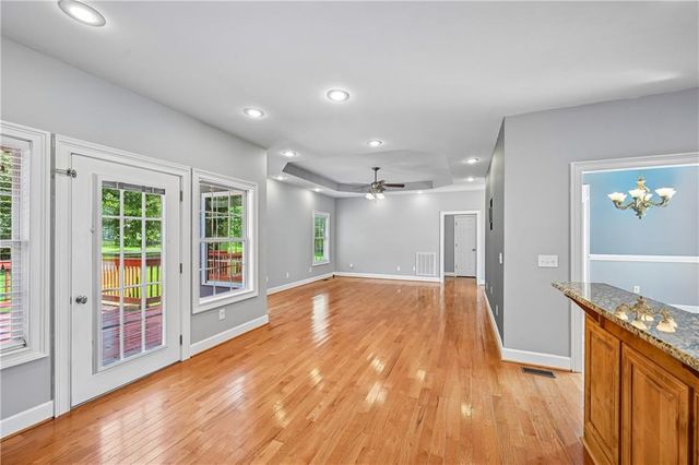 116 Savannah Street SE, Calhoun, GA 30701