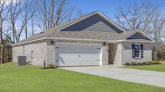 104 Aurora Circle, Fayetteville, TN 37334