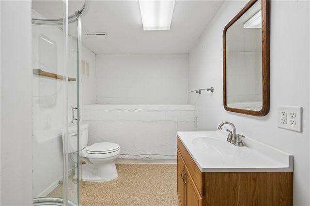11318 W 66th Terrace, Shawnee, KS 66203