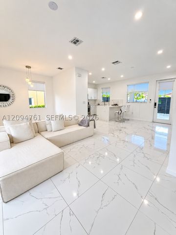 24487 SW 117th Ave 24487, Homestead, FL 33032
