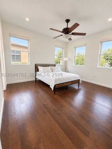 24487 SW 117th Ave 24487, Homestead, FL 33032
