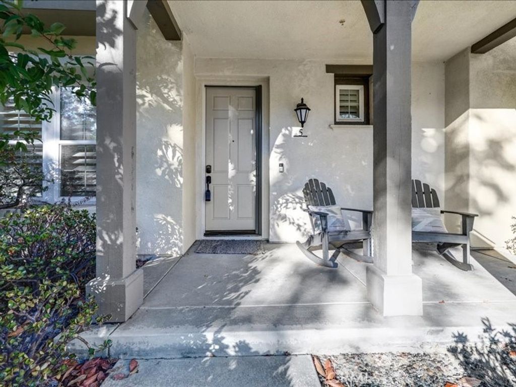 5 Orange Blossom, Ladera Ranch, CA 92694 — photo 2
