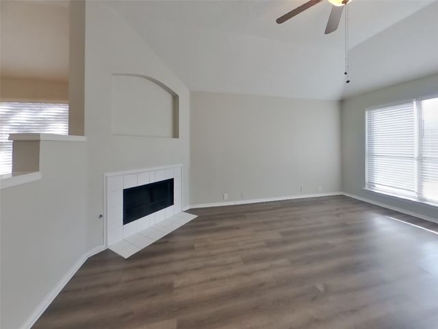 4429 Spanish Oak Circle, Corinth, TX 76208