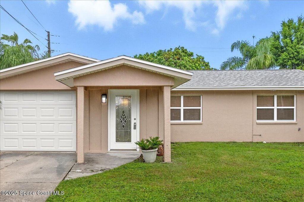 324 3rd Street, Merritt Island, FL 32953