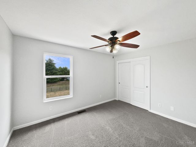 7795 Rock Port Way, West Chester, OH 45069