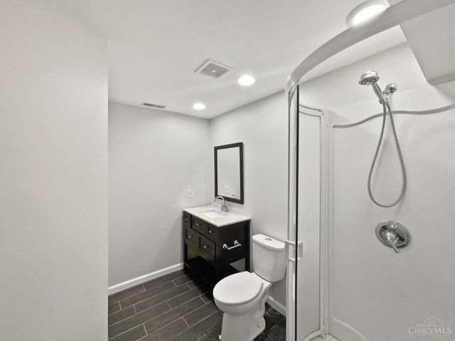 7795 Rock Port Way, West Chester, OH 45069