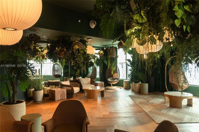 121 NE 5th St 2211, Miami, FL 33132