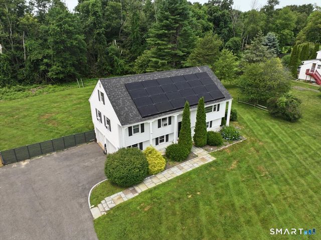 212 Upper Grassy Hill Road, Woodbury, CT 06798