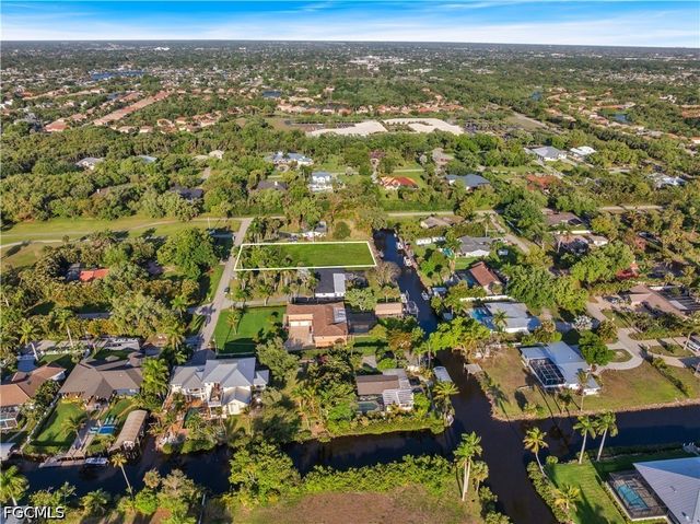 62 Wolcott DR, North Fort Myers, FL 33903