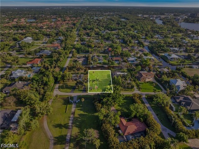 62 Wolcott DR, North Fort Myers, FL 33903