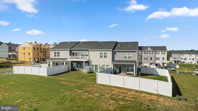 2618 GREY WOLF LN, Locust Grove, VA 22508