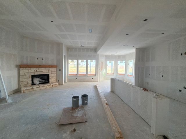 1121 Trinity Drive, Springtown, TX 76082