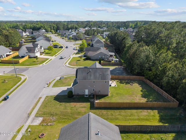 301 Savannah Drive, Jacksonville, NC 28540