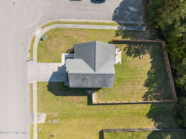 301 Savannah Drive, Jacksonville, NC 28540