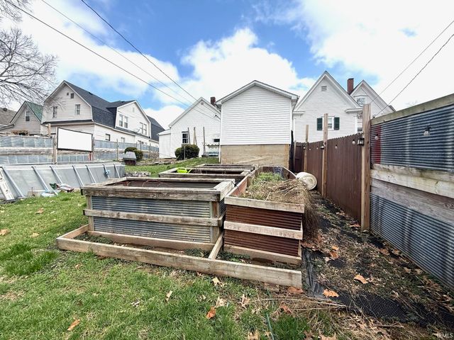 1819 I Street, Bedford, IN 47421